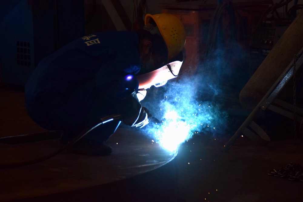 《焊魂》  王国鸿  摄